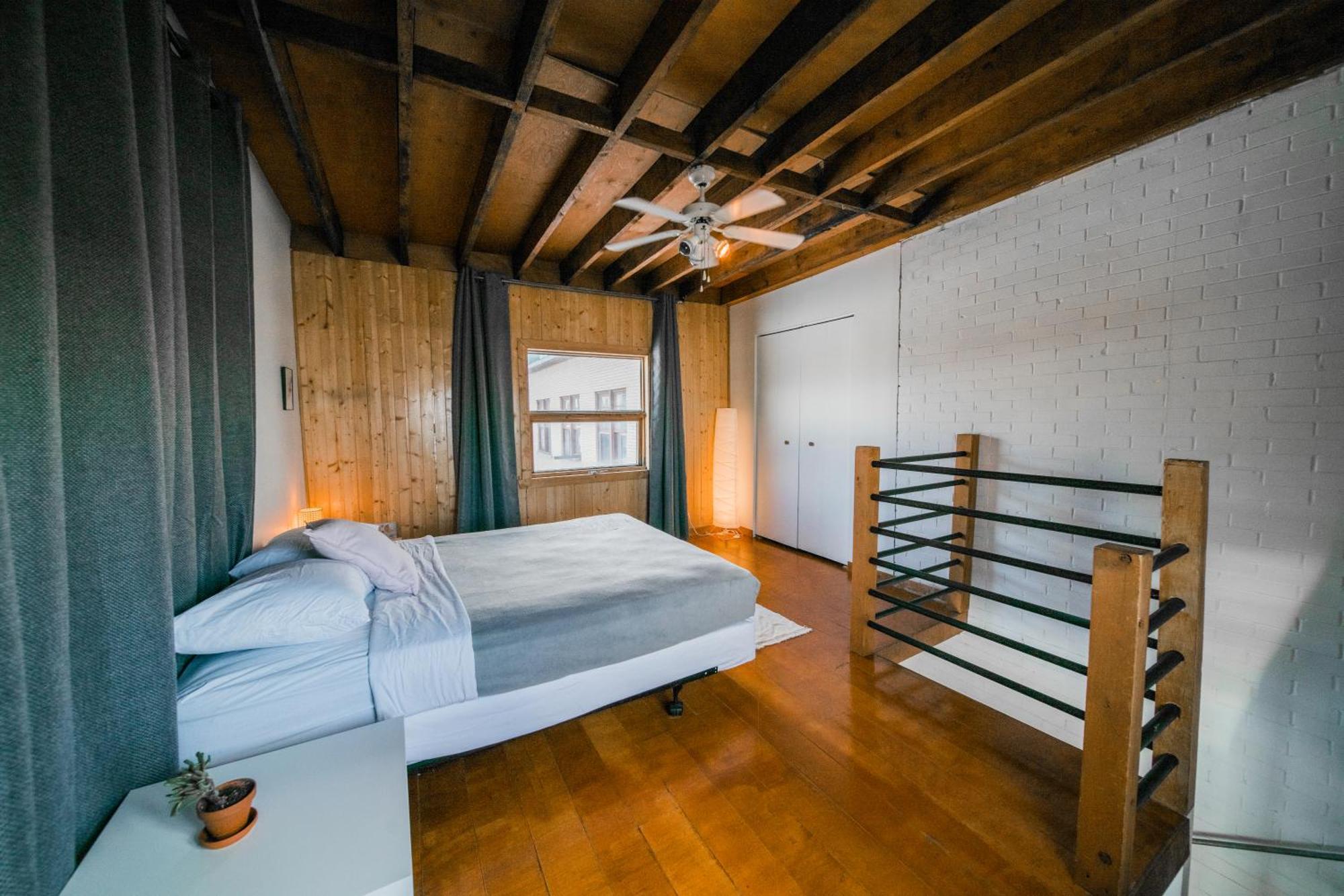 Апартаменты Le Loft Charlotte 2 Квебек Экстерьер фото